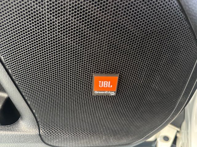 2016 Toyota Highlander Limited | Rome, GA | Knight's Car Store 2016 Toyota Highlander Limited | Rome, GA | Knight's Car Store