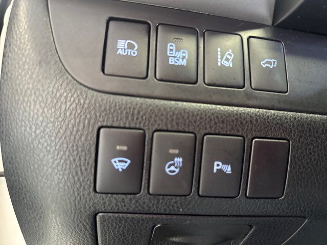 2016 Toyota Highlander Limited | Rome, GA | Knight's Car Store 2016 Toyota Highlander Limited | Rome, GA | Knight's Car Store