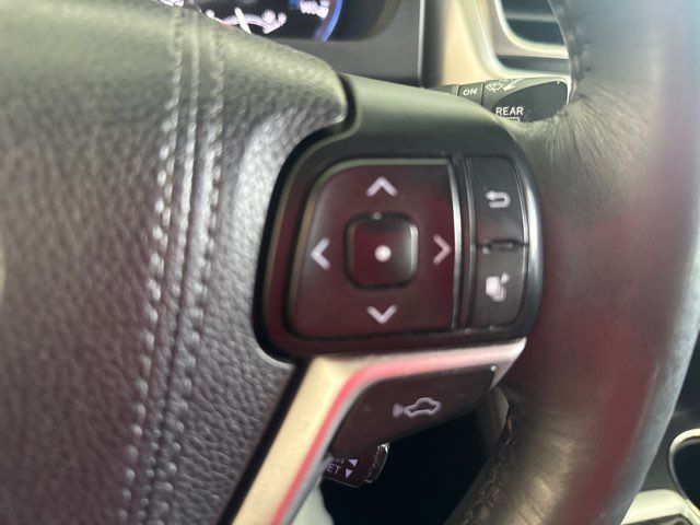 2016 Toyota Highlander Limited | Rome, GA | Knight's Car Store 2016 Toyota Highlander Limited | Rome, GA | Knight's Car Store