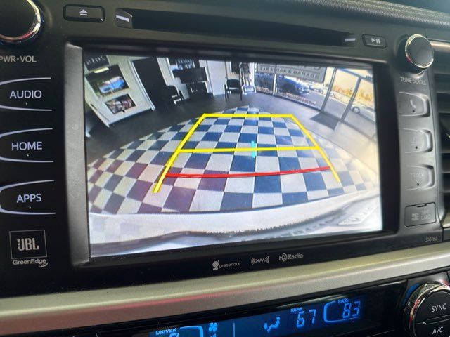 2016 Toyota Highlander Limited | Rome, GA | Knight's Car Store 2016 Toyota Highlander Limited | Rome, GA | Knight's Car Store