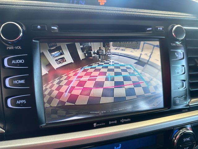 2016 Toyota Highlander XLE | Rome, GA | Knight's Car Store 2016 Toyota Highlander XLE | Rome, GA | Knight's Car Store