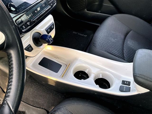 2016 Toyota Prius Two Eco