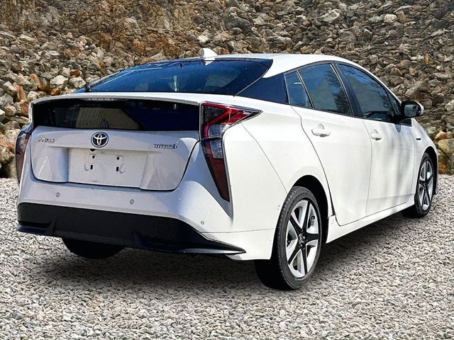 2016 Toyota Prius Four Touring