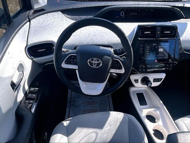 2016 Toyota Prius Four Touring