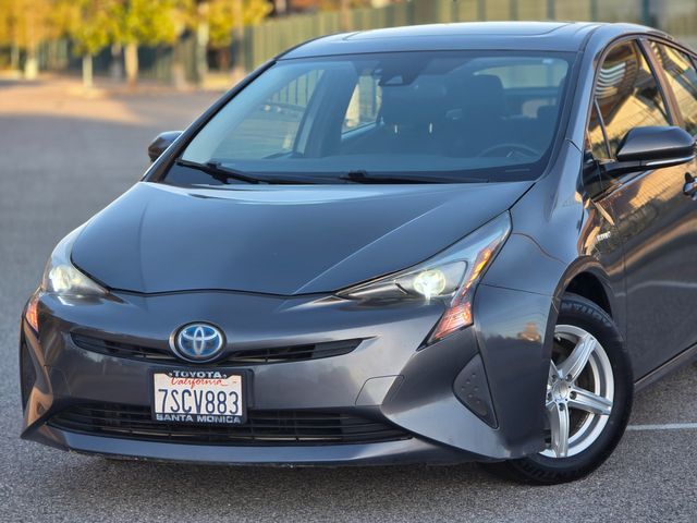 2016 Toyota Prius Three