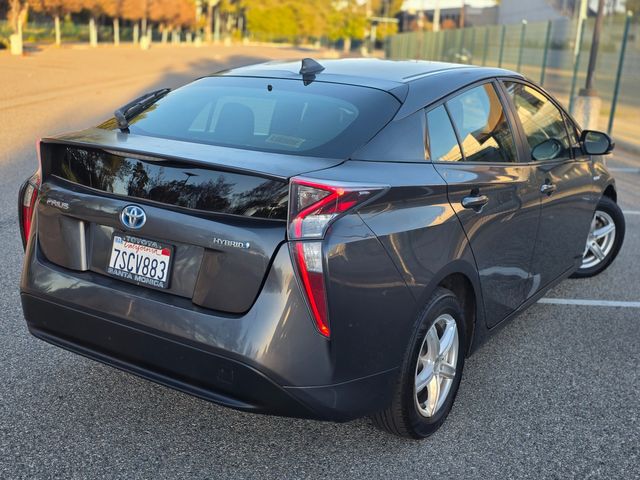 2016 Toyota Prius Three