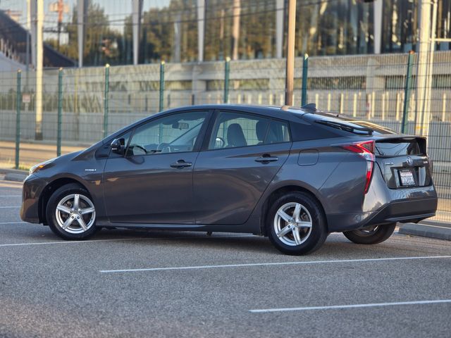 2016 Toyota Prius Three 2016 Toyota Prius Three