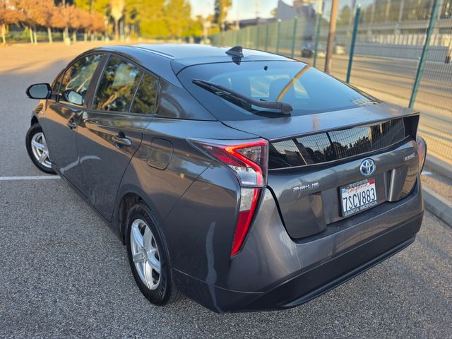 2016 Toyota Prius Three