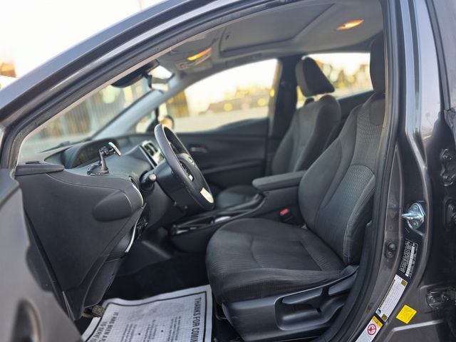 2016 Toyota Prius Three