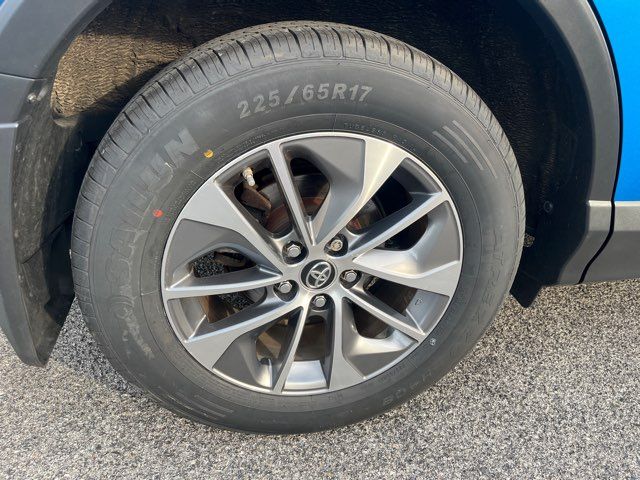 2016 Toyota RAV4 Hybrid XLE AWD Imports and More Inc 2016 Toyota RAV4 Hybrid XLE AWD Imports and More Inc