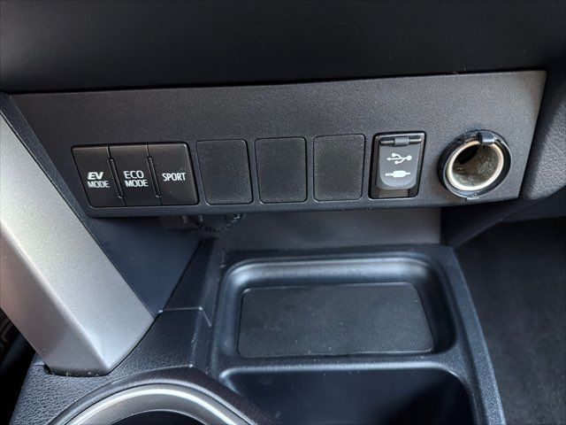 2016 Toyota RAV4 Hybrid XLE AWD Imports and More Inc 2016 Toyota RAV4 Hybrid XLE AWD Imports and More Inc