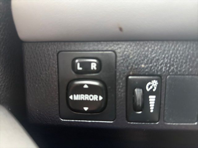 2016 Toyota RAV4 XLE FWD Imports and More Inc 2016 Toyota RAV4 XLE FWD Imports and More Inc