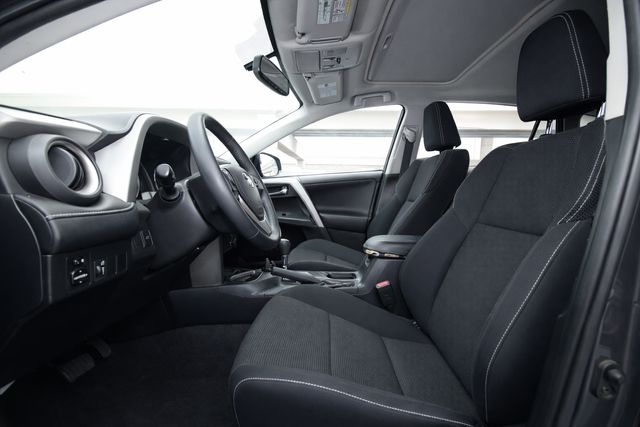 2016 Toyota RAV4 XLE | San Antonio, TX | R&L Certified Auto Group 2016 Toyota RAV4 XLE | San Antonio, TX | R&L Certified Auto Group