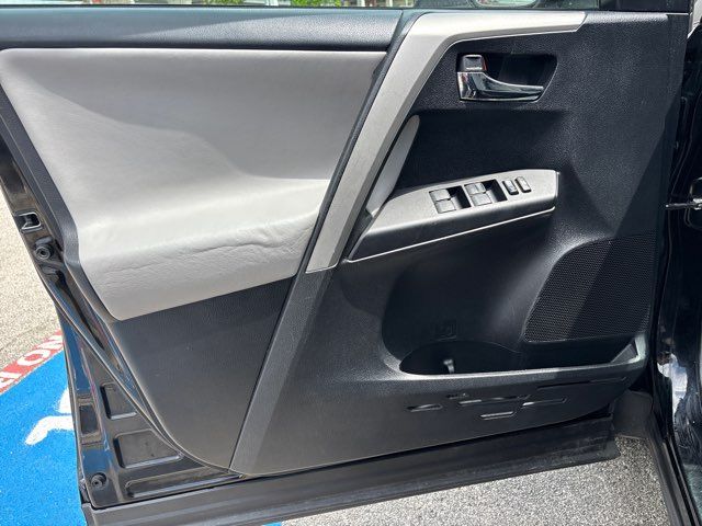 2016 Toyota RAV4 XLE | San Antonio, TX | Clear Choice Automotive South