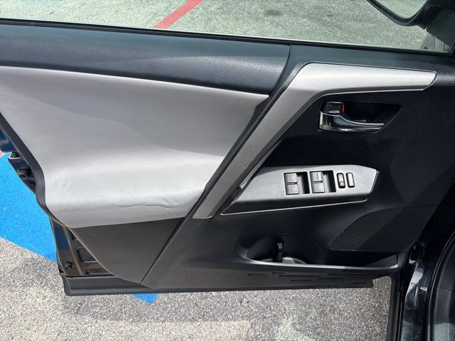 2016 Toyota RAV4 XLE | San Antonio, TX | Clear Choice Automotive South