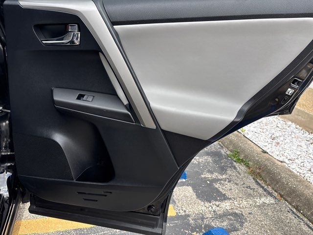 2016 Toyota RAV4 XLE | San Antonio, TX | Clear Choice Automotive South