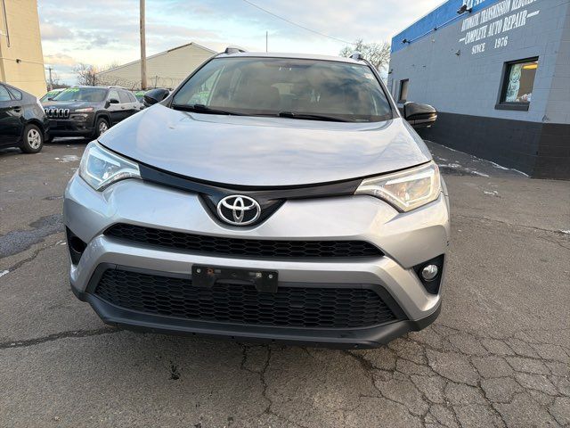 2016 Toyota RAV4 SE