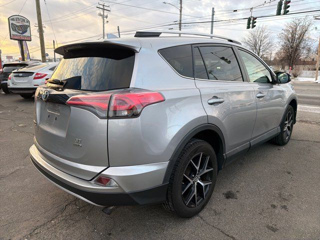 2016 Toyota RAV4 SE