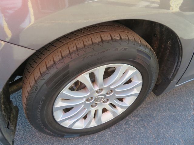 2016 Toyota Sienna XLE 8-Passenger