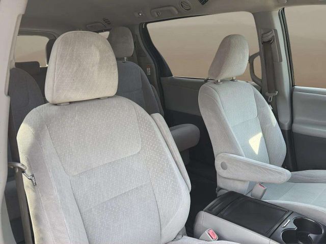 2016 Toyota Sienna LE 8-Passenger | Alpharetta, GA | Star Motors 2016 Toyota Sienna LE 8-Passenger | Alpharetta, GA | Star Motors