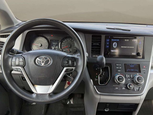 2016 Toyota Sienna LE 8-Passenger | Alpharetta, GA | Star Motors 2016 Toyota Sienna LE 8-Passenger | Alpharetta, GA | Star Motors