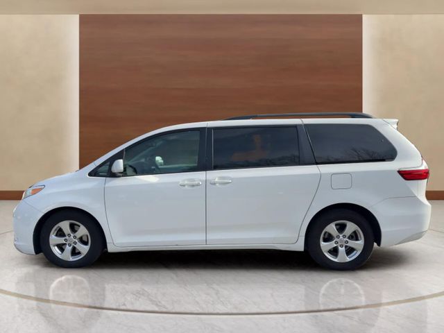 2016 Toyota Sienna LE 8-Passenger | Alpharetta, GA | Star Motors 2016 Toyota Sienna LE 8-Passenger | Alpharetta, GA | Star Motors