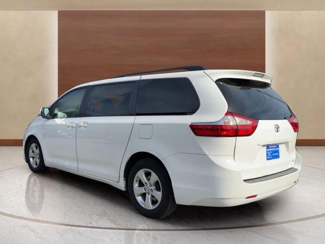 2016 Toyota Sienna LE 8-Passenger | Alpharetta, GA | Star Motors 2016 Toyota Sienna LE 8-Passenger | Alpharetta, GA | Star Motors
