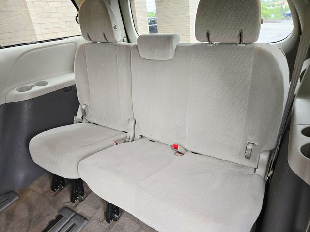 2016 Toyota Sienna LE 8-Passenger | Ellisville, MO | AutoPort