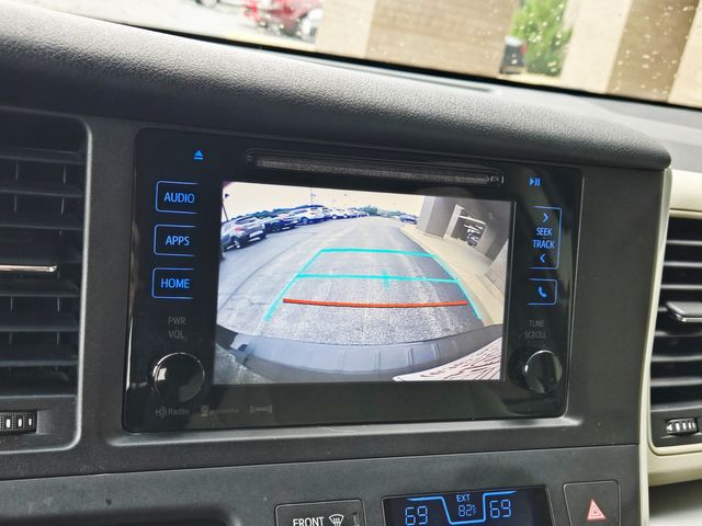 2016 Toyota Sienna LE 8-Passenger | Ellisville, MO | AutoPort 2016 Toyota Sienna LE 8-Passenger | Ellisville, MO | AutoPort