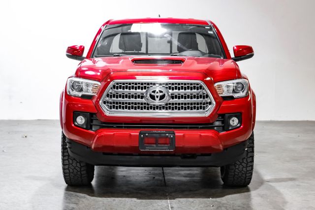 2016 Toyota Tacoma TRD Sport