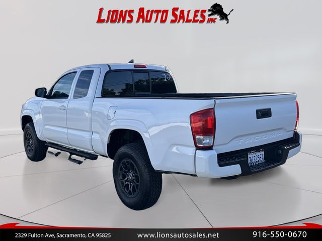 2016 Toyota Tacoma SR