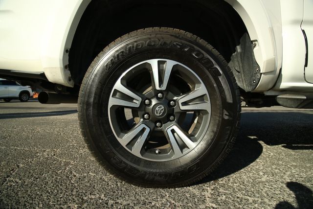 2016 Toyota Tacoma SR5 V6  TRD Sport  TRD Off Road | San Antonio, TX | R&amp;L Certified Auto Group