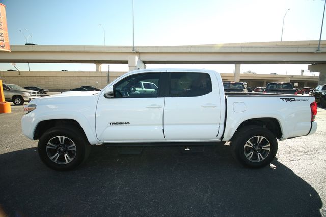 2016 Toyota Tacoma SR5 V6 TRD Sport TRD Off Road | San Antonio, TX | R&L Certified Auto Group 2016 Toyota Tacoma SR5 V6 TRD Sport TRD Off Road | San Antonio, TX | R&L Certified Auto Group