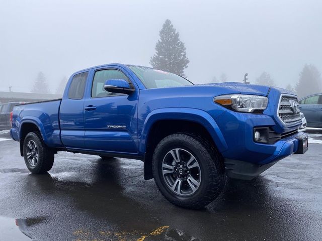 2016 Toyota Tacoma TRD Sport