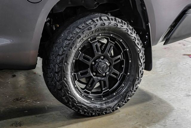 2016 Toyota Tundra SR5 TSS OFF-ROAD 20" TSS WHEELS 33" X/T | Dallas, TX | East Dallas Diesel