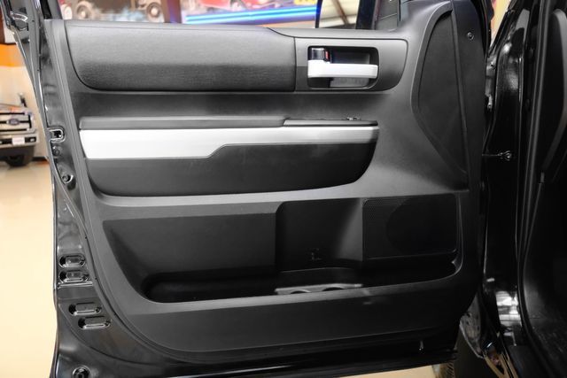 2016 Toyota Tundra SR5 | New York, NY | Spincar Demo Account