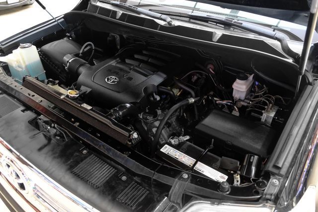 2016 Toyota Tundra SR5 | New York, NY | Spincar Demo Account