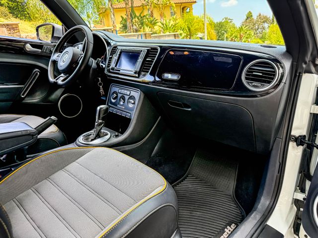 2016 Volkswagen Beetle 1.8T Dune PZEV | Agoura Hills, CA | SoCal Auto Group