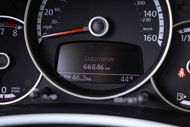 2016 Volkswagen Beetle 1.8T SEL | Mesquite, TX | Texas Autos Direct