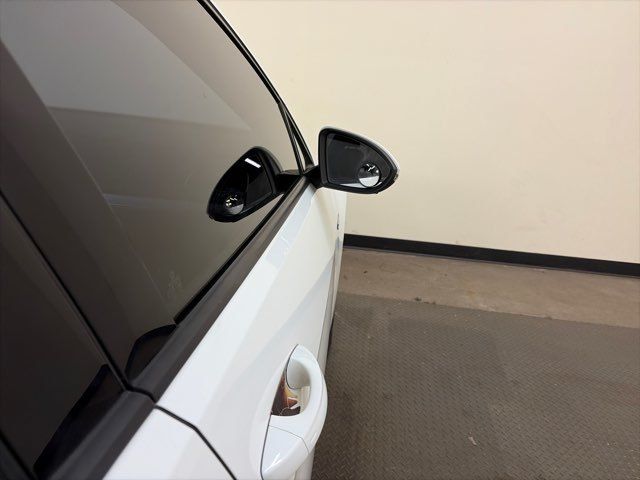 2016 Volkswagen e-Golf SEL Premium