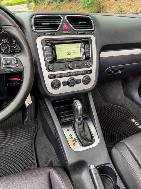 2016 Volkswagen Eos Komfort Edition | Agoura Hills, CA | SoCal Auto Group