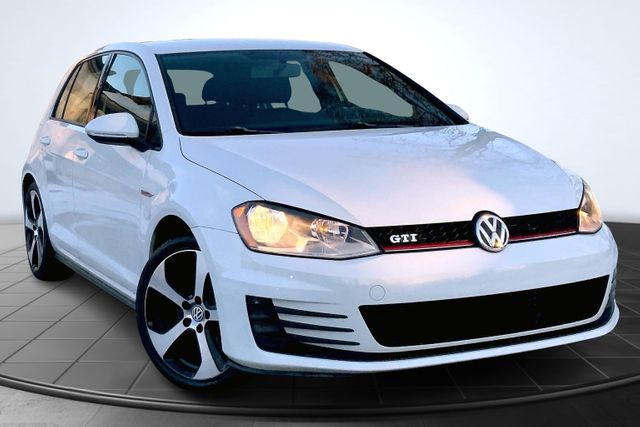 2016 Volkswagen Golf GTI SE | Elyria, OH | PHD Auto Group