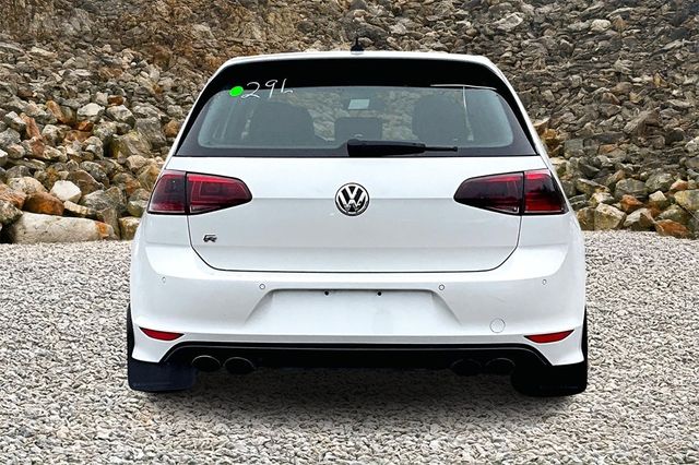 2016 Volkswagen Golf R 4Motion