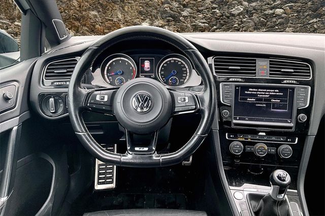 2016 Volkswagen Golf R 4Motion