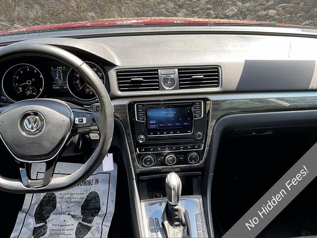 2016 Volkswagen Passat 1.8T SE
