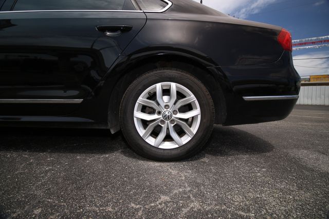 2016 Volkswagen Passat 1.8T S | San Antonio, TX | R&amp;L Certified Auto Group