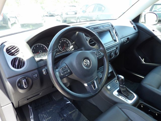 2016 Volkswagen Tiguan 2.0T SE 4Motion | Dalton, GA | Paniagua Auto Mall 2016 Volkswagen Tiguan 2.0T SE 4Motion | Dalton, GA | Paniagua Auto Mall