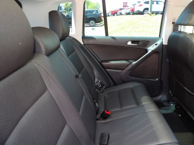 2016 Volkswagen Tiguan 2.0T SE 4Motion | Dalton, GA | Paniagua Auto Mall 2016 Volkswagen Tiguan 2.0T SE 4Motion | Dalton, GA | Paniagua Auto Mall