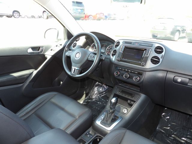 2016 Volkswagen Tiguan 2.0T SE 4Motion | Dalton, GA | Paniagua Auto Mall 2016 Volkswagen Tiguan 2.0T SE 4Motion | Dalton, GA | Paniagua Auto Mall
