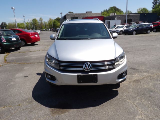 2016 Volkswagen Tiguan 2.0T SE 4Motion | Dalton, GA | Paniagua Auto Mall 2016 Volkswagen Tiguan 2.0T SE 4Motion | Dalton, GA | Paniagua Auto Mall